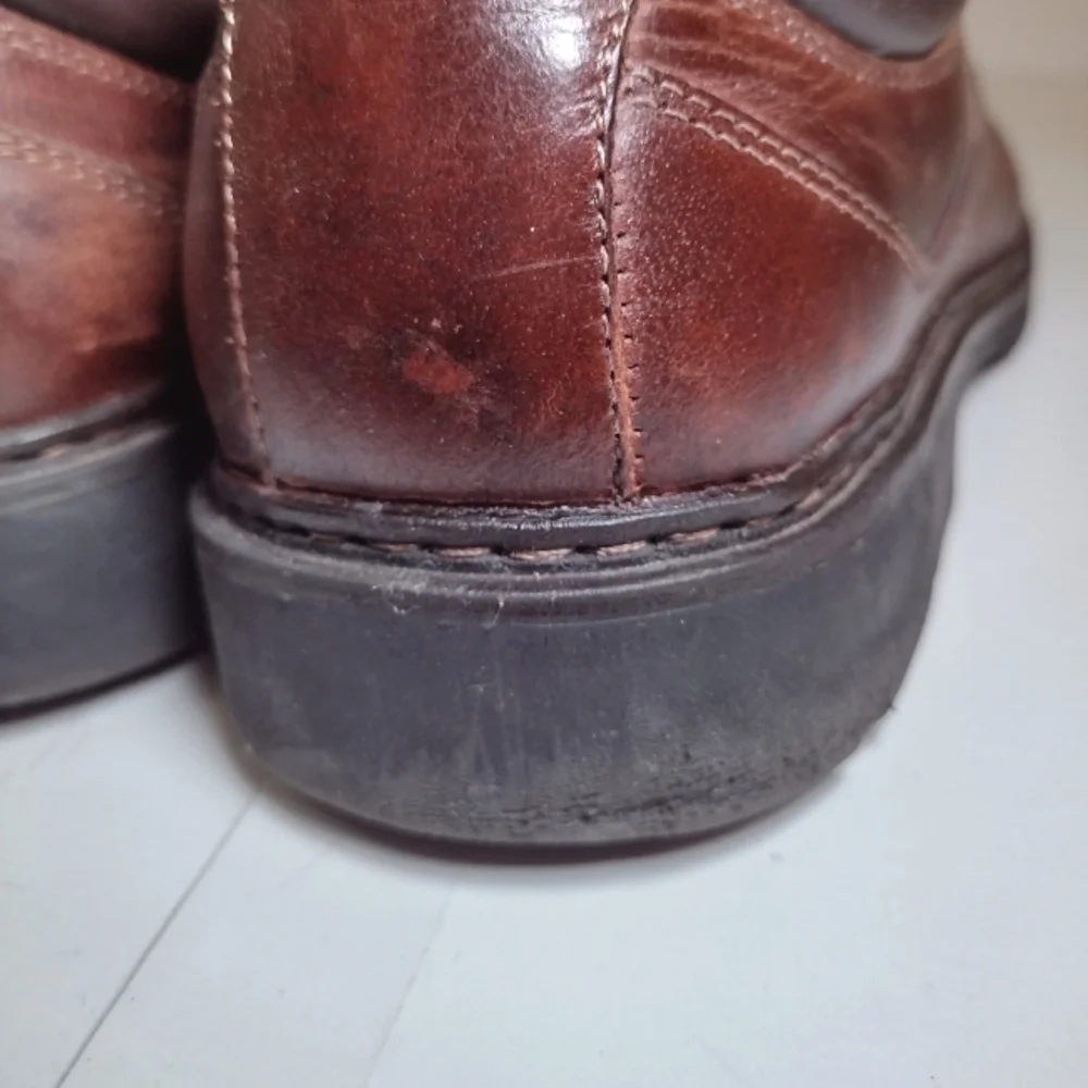 Dockers Men's Stain Defender Classic Brown Leather Men's Shoes Size (9.5) M